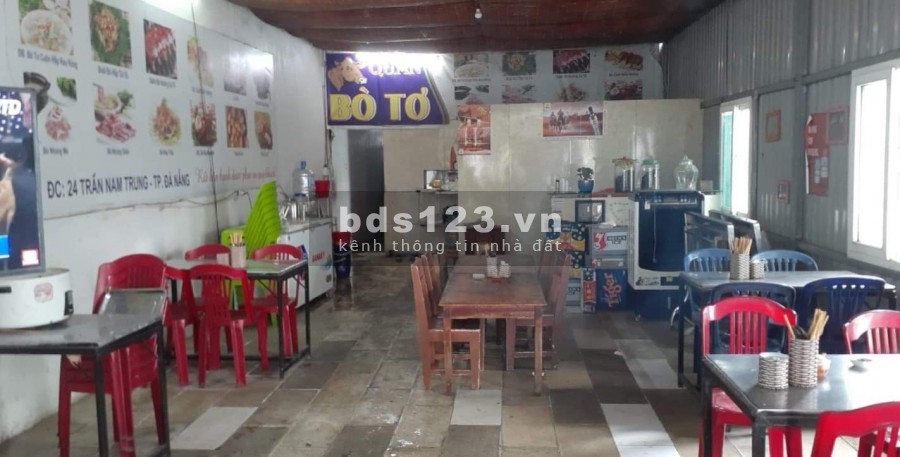 Cho thuê mặt bằng 180m2 giá cả thương lượng