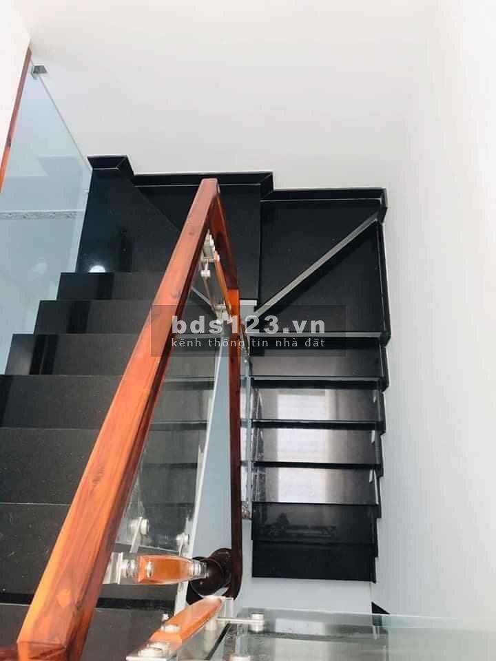 Chỉ với giá 1.46 tỷ, có ngay căn nhà gần ngay Trung Tâm TP HCM