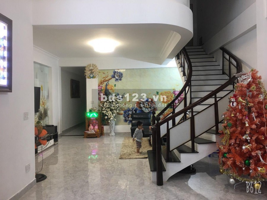 Bán gấp nhà HXH, đường Quang Trung, Tăng Nhơn Phú B, TP.Thủ Đức, 3tầng