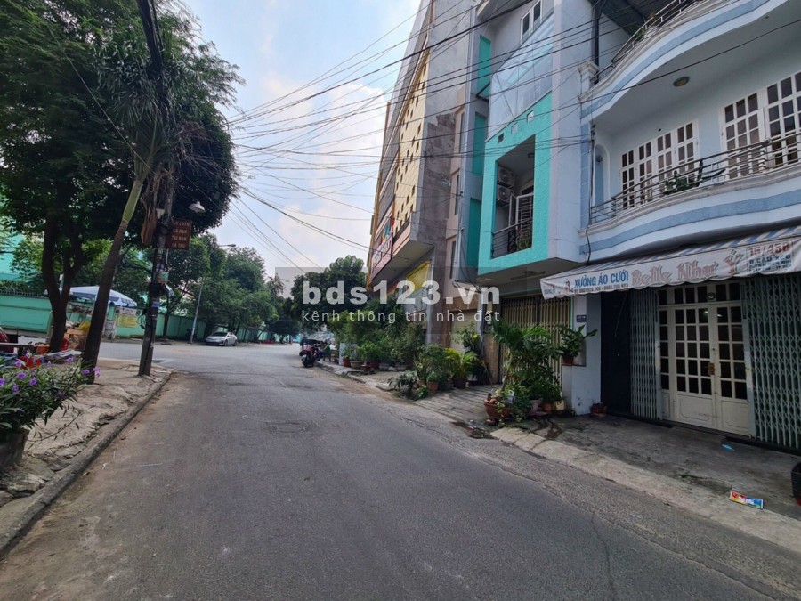93/9 Bờ Bao Tân Thắng, 90m2 , 1,5 lầu, hẻm 6m nhựa, 4,85 tỷ