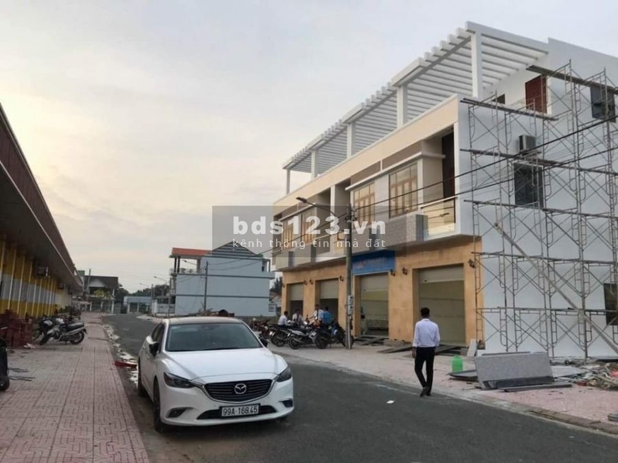 Bán đất mặt tiền chợ Thạnh Phú Gía rẻ