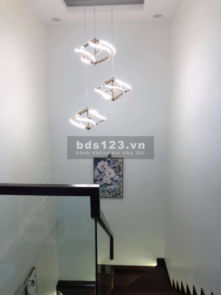 Cần bán gấp căn Duplex 3PN 101m Vinhomes Gardenia tòa A3, Giá 4 tỷ