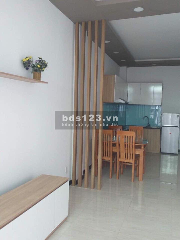 XE HƠI VÀO TẬN NHÀ MẶT TIỀN 4m 2 TẦNG NGAY TRUNG TÂM QUẬN 7 - GẦN SIÊU THỊ BIG C - GIÁ CHỈ 4.1 TỶ