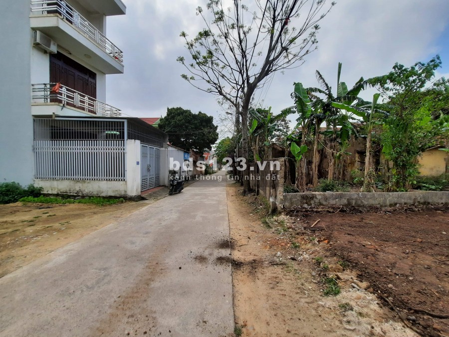Bán đất mặt tiền Cao Văn Lầu - Nam Lý, sát Hà Huy Tập, 7.5 x 16m, giá đầu tư