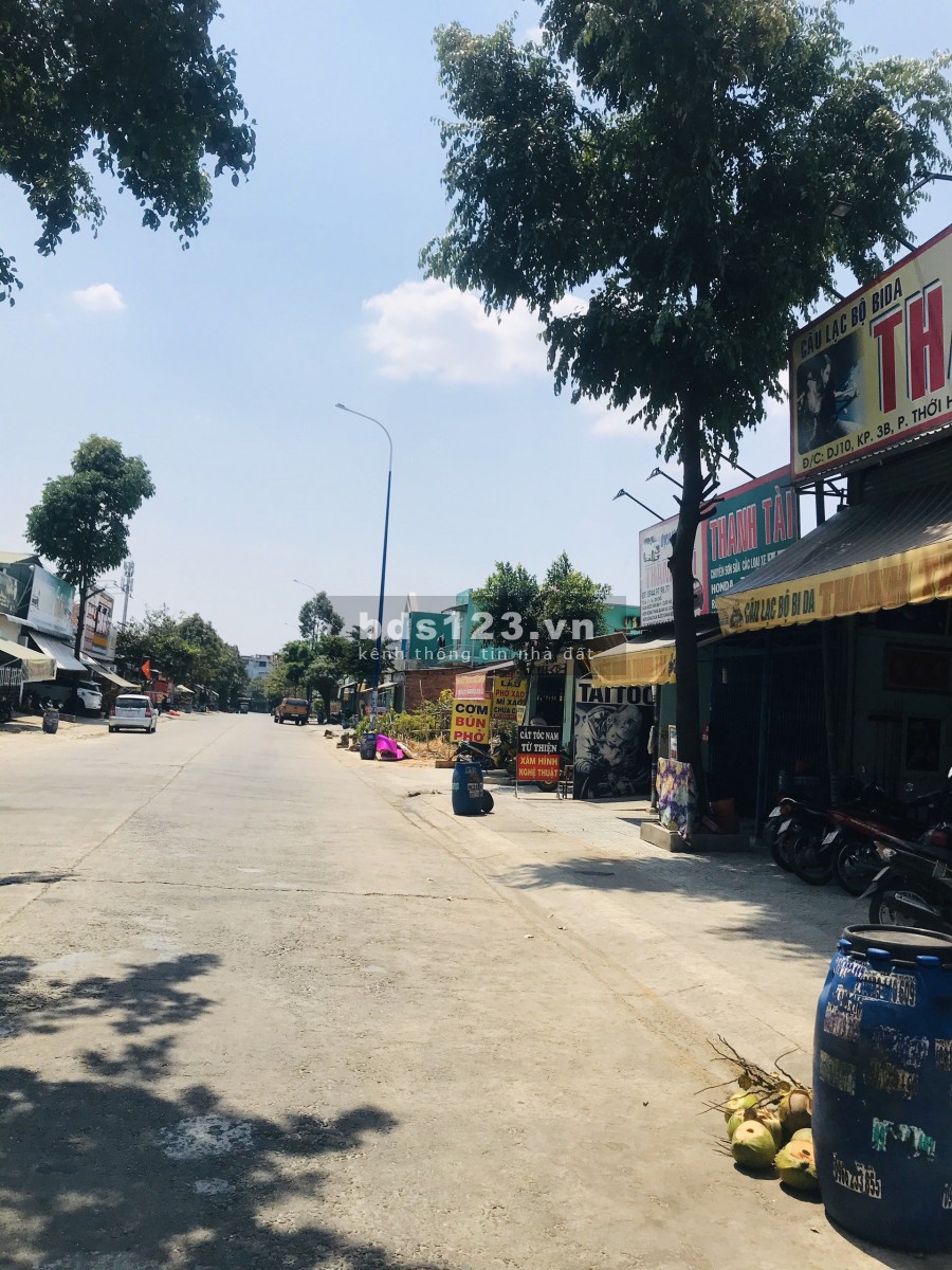Mình Cần bán rẻ 300m2 Đất nền trong KĐT mới BÌnh Dương, gần Sài gòn, dân cư đông, sổ hồng chính chủ full thổ cư