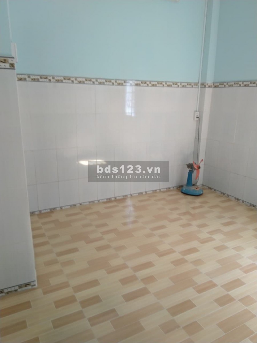 Nhà HXH Trịnh Đình Thảo, 64m2, 2 tầng 4 PN giá 4.5 tỷ