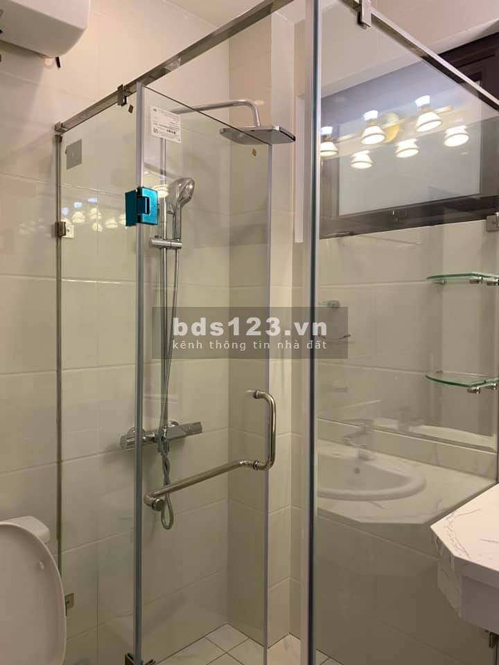 Bán Nhà 5 Tầng Mới Đẹp 41m2 Ô Tô Đỗ Cửa Phố Dương Quảng Hàm Chi 5,7 Tỷ.
