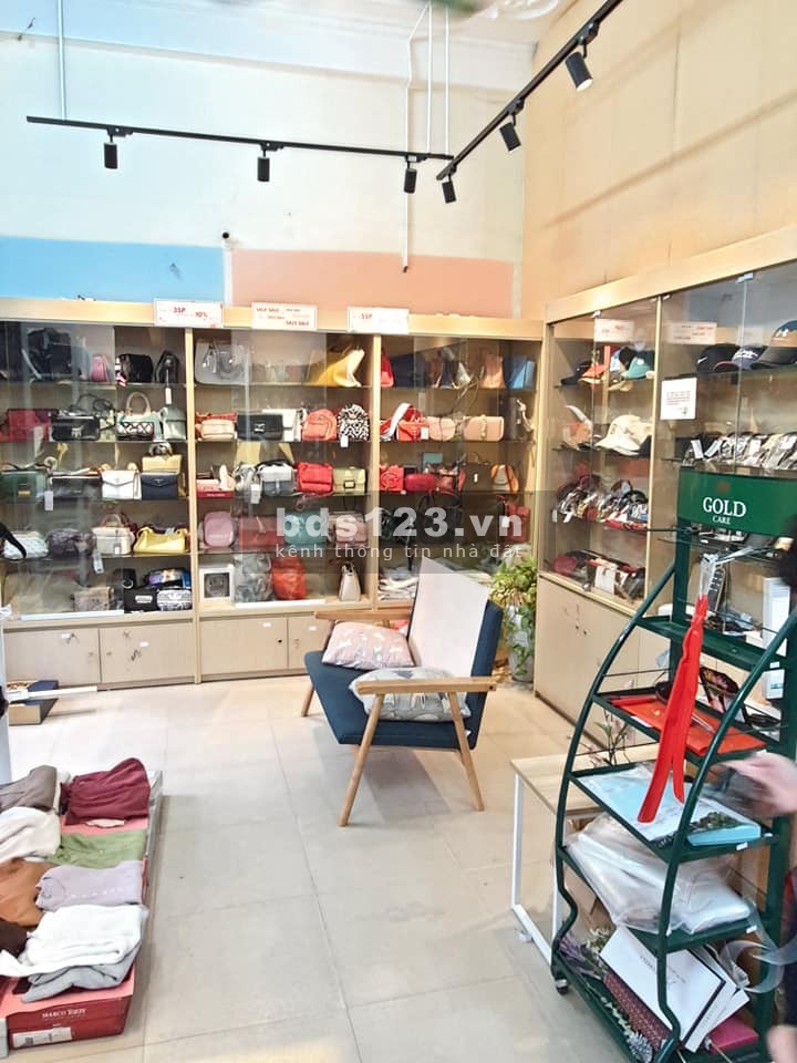 BÁN CĂN NHÀ MẶT PHỐ ĐƯỜNG CẦU GIẤY 67M 4 TẦNG GIÁ 18.X TỶ LIÊN HỆ 0978439490