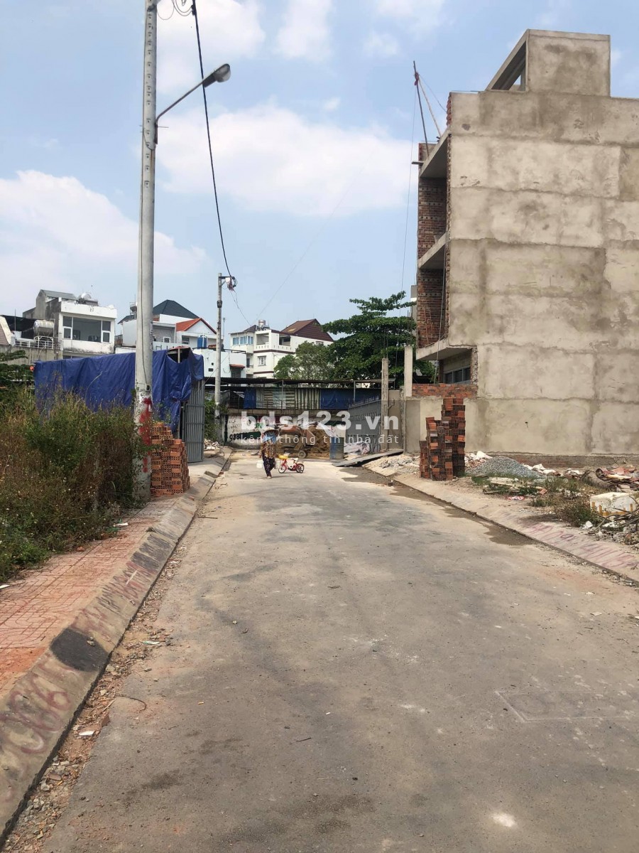 ĐẤT PHÂN LÔ HXH P.LINH ĐÔNG GẦN CHỢ THỦ ĐỨC 3.95 TỶ