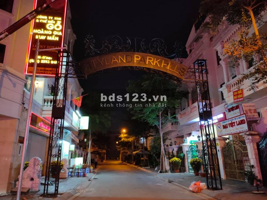 Bán nhà Mặt Tiền KD Phan Văn Trị P10 GV, (4x17.5)m 2Tầng chỉ 13.5Tỷ