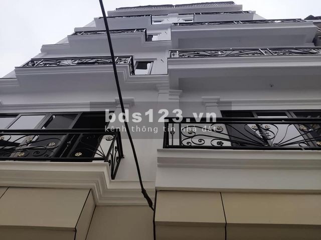 Bán nhà Nguyễn Khang – Cầu Giấy. Lô góc Kinh doanh Ôtô đỗ cửa. Mặt tiền 10.5m. 5,9 tỷ.