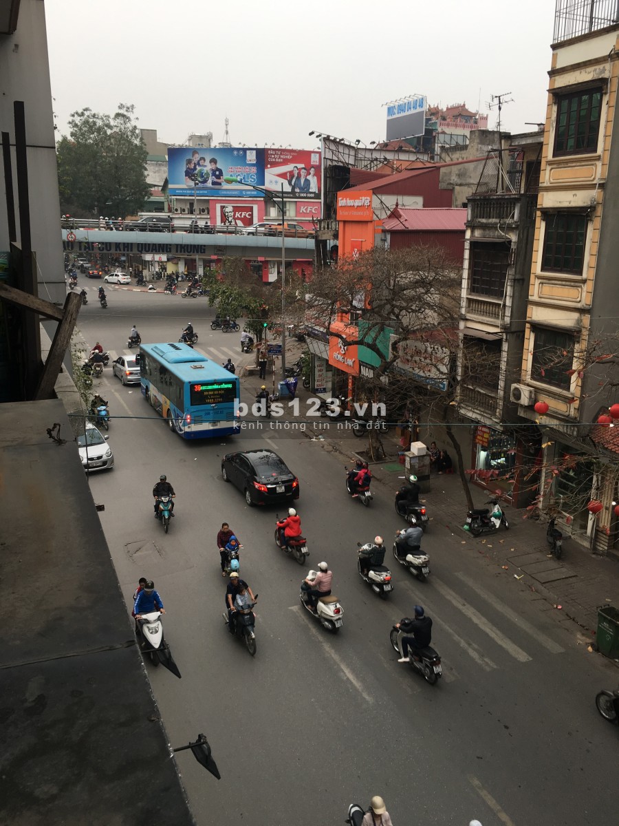 Chính chủ mặt phố Bạch mai ngã 4 phố Huế