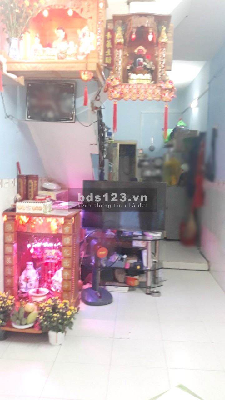 Nhà lửng/1lầu/2pn gần mặt tiền đường Dã Tượng P10 Q8