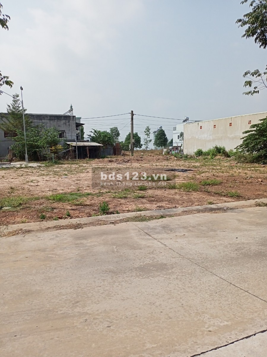 Cần Bán Gấp 1200m2 Đất Thổ Cư, Sổ Hồng Riêng