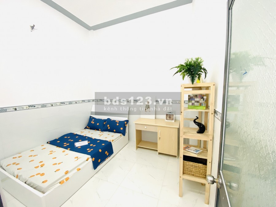 Bán gấp nhà ở Long An 60m2 sổ hồng riêng giá 860 triệu