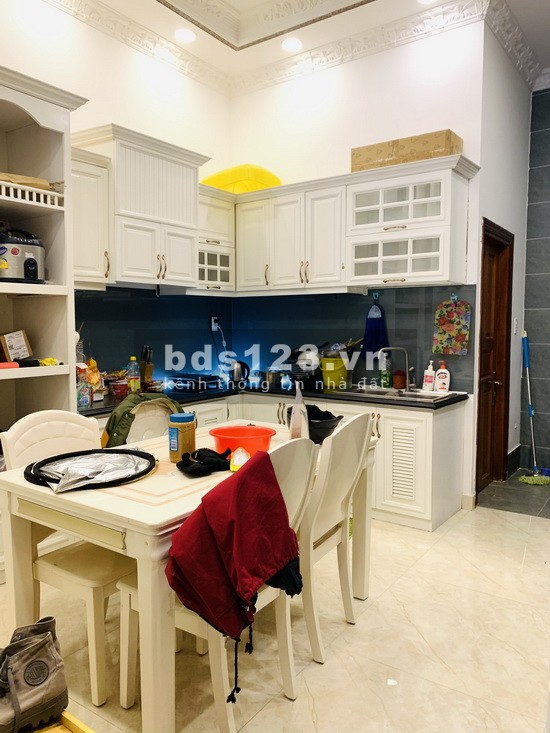 Nhà Đẹp Lung Linh 2 Lầu HXH 502 Huỳnh Tấn Phát, Phường Bình Thuận, Quận 7