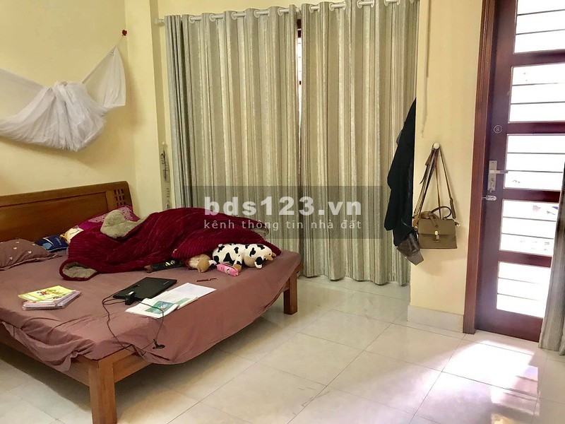 Bán nhà ngõ 1194/136 Chùa Láng, lô góc, ngõ thông, 50m2* 5T, giá 5,1 tỷ