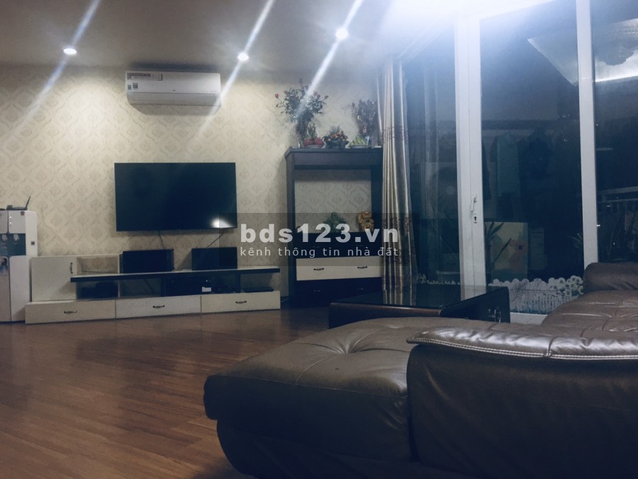 Chính chủ Bán chung cư 173 Xuân Thủy, Cầu giấy 109m 3PN Full đồ sđcc giá 28tr/m 0988296228