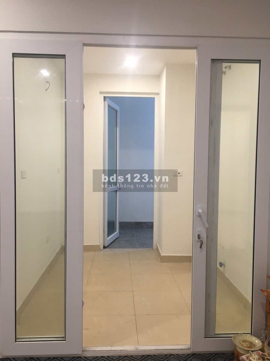 Căn hộ MHDI 60 Hoàng Quốc Việt, 03PN, rộng rãi 117m2 , giá quá rẻ 30tr/m2.