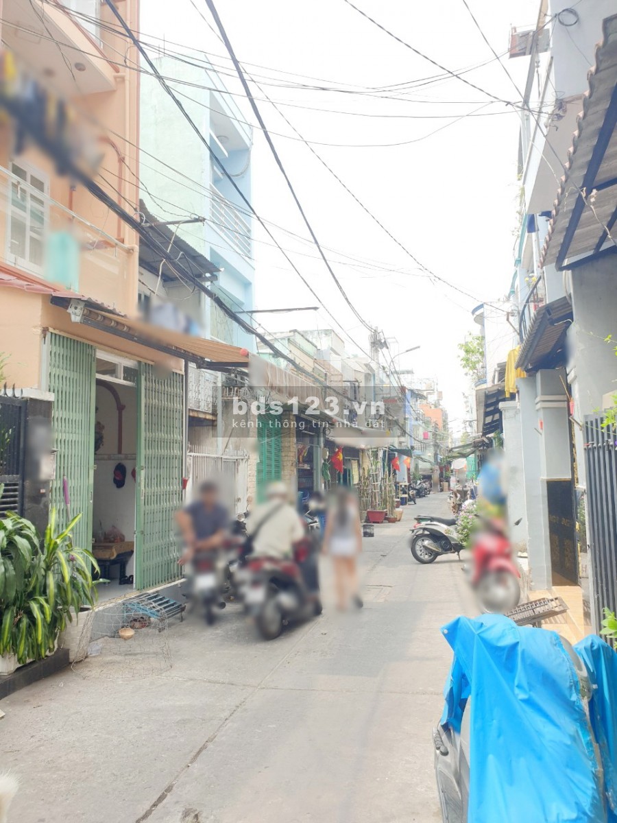 Nhà lửng/1lầu/2pn gần mặt tiền đường Dã Tượng P10 Q8