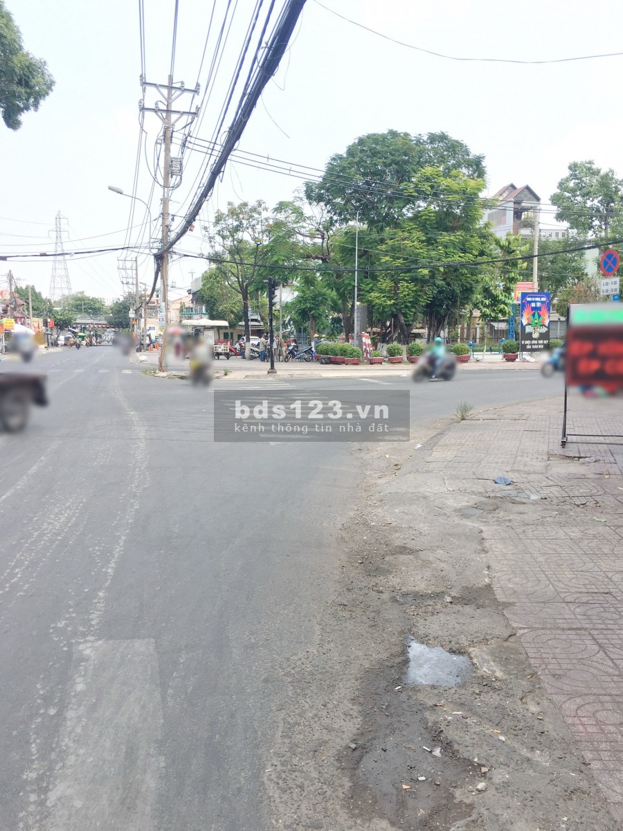 Cho thuê nhà đẹp (sẵn 2 máy lạnh) số 370E Phạm Thế Hiển P3 Q8