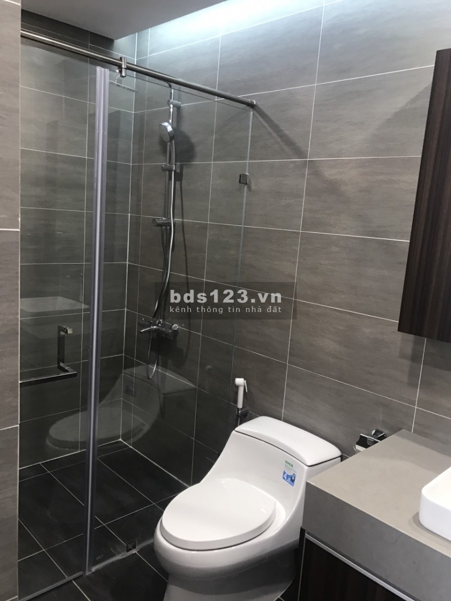 Chính chủ bán lỗ CC 6Th Element -căn số 10 - DT 83m2, - viw ngoại giao đoàn.