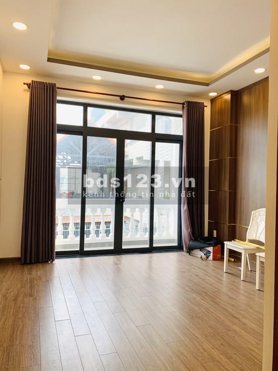 Nhà Đẹp Lung Linh 2 Lầu HXH 502 Huỳnh Tấn Phát, Phường Bình Thuận, Quận 7