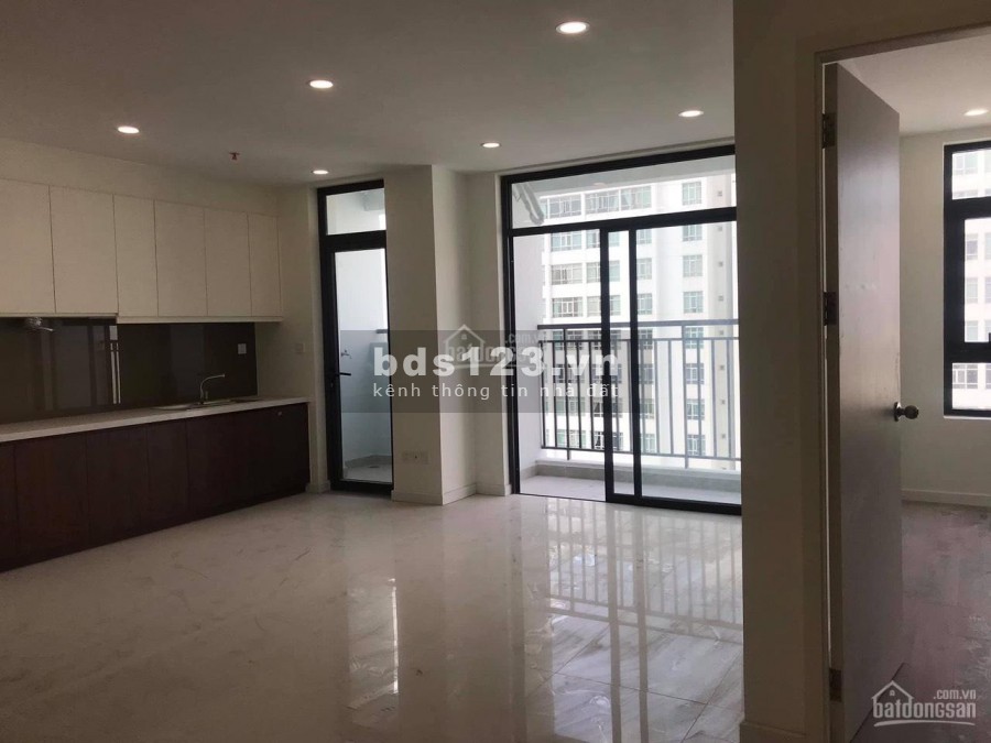 Cho thuê căn hộ có đầy đủ nội thất rộng 70m2, 2 PN, tầng cao view thoáng, giá 11.5 triệu/tháng, cc Central Premium