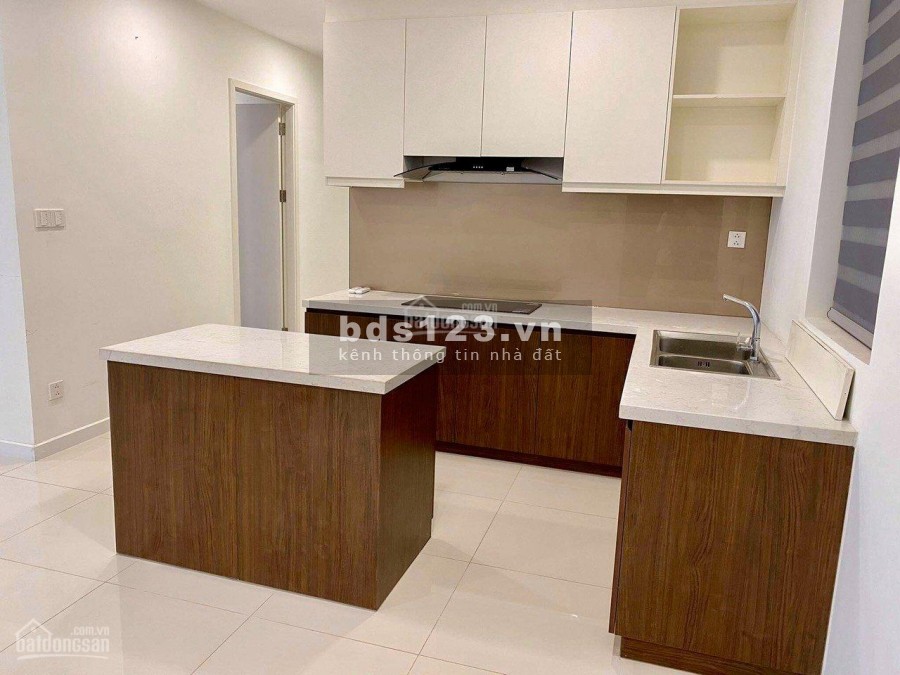 Chủ cần cho thuê căn hộ rộng 73m2, 2 PN, tầng cao, view không bị chắn, cc Central Premium, giá 12 triệu/tháng