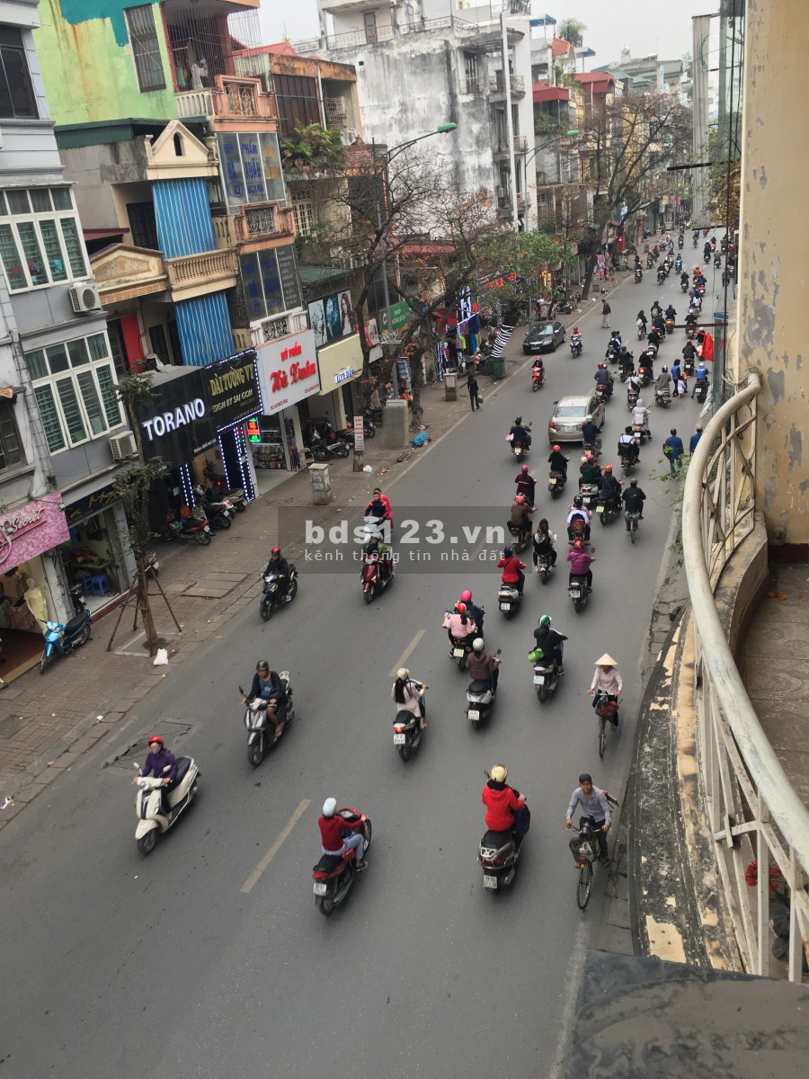 Chính chủ mặt phố Bạch mai ngã 4 phố Huế