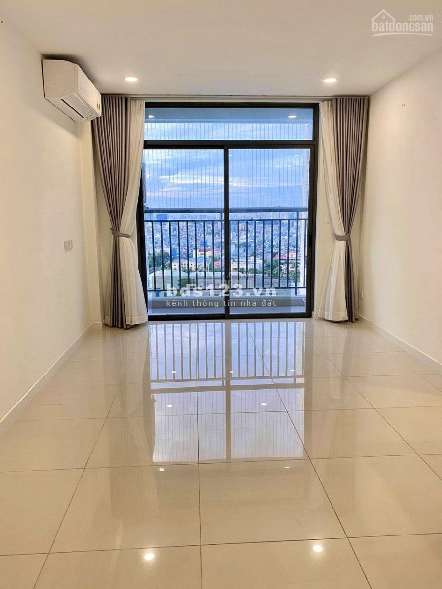 Chủ cần cho thuê căn hộ rộng 73m2, 2 PN, tầng cao, view không bị chắn, cc Central Premium, giá 12 triệu/tháng