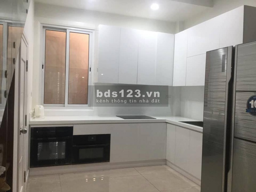 Giảm 400tr !!! Bán Nhà Hẻm Đường Ngô Gia Tự Quận 10, 3 Tầng