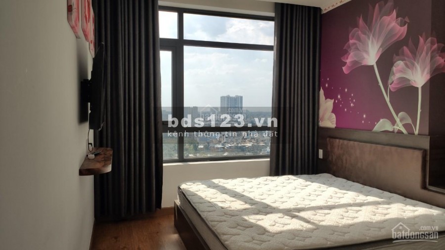 Có căn hộ tầng cao rộng 73m2, 2 PN, có sẵn nội thất, cc Central Premium, tầng cao, giá 11 triệu/tháng