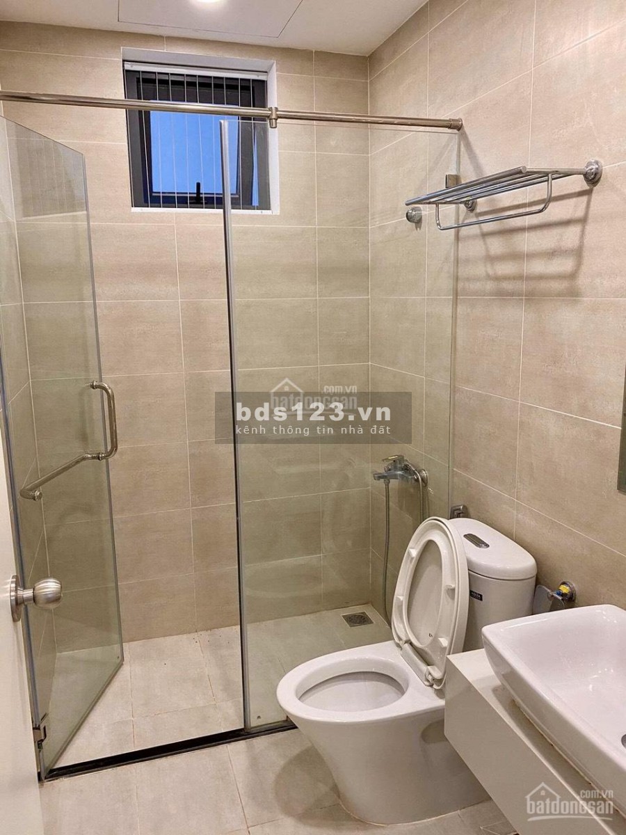 Chủ cần cho thuê căn hộ rộng 73m2, 2 PN, tầng cao, view không bị chắn, cc Central Premium, giá 12 triệu/tháng
