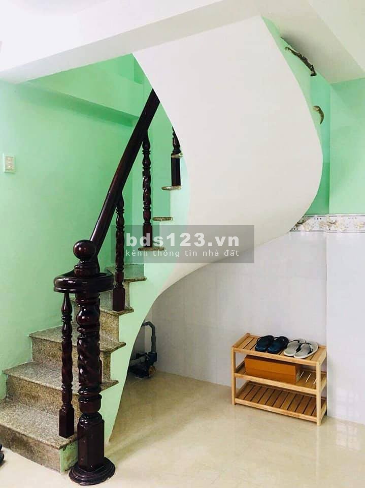 25m2-Trần Quang Khải Quận 1 lô góc 3 mặt thoáng 3 tầng đúc BTCT. Hẻm 4.5m