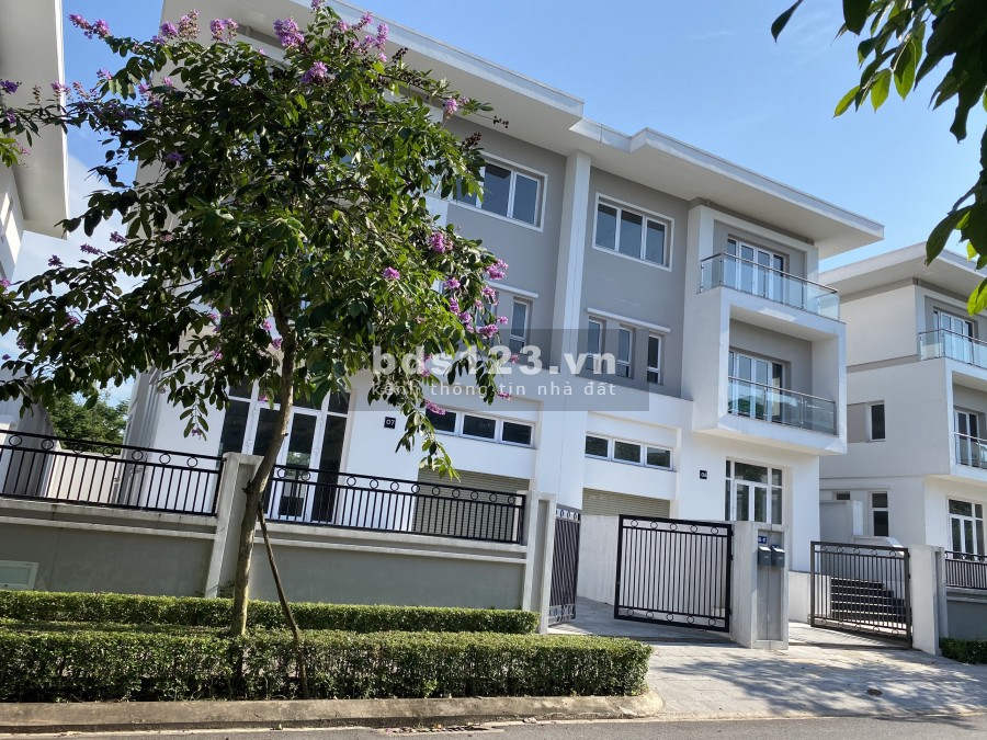 Bán biệt thự khu K Ciputra 180m2 mặt đường đôi 30m - 0974606535 Mai
