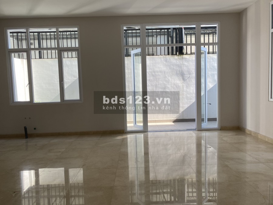 Bán biệt thự khu K Ciputra 180m2 mặt đường đôi 30m - 0974606535 Mai