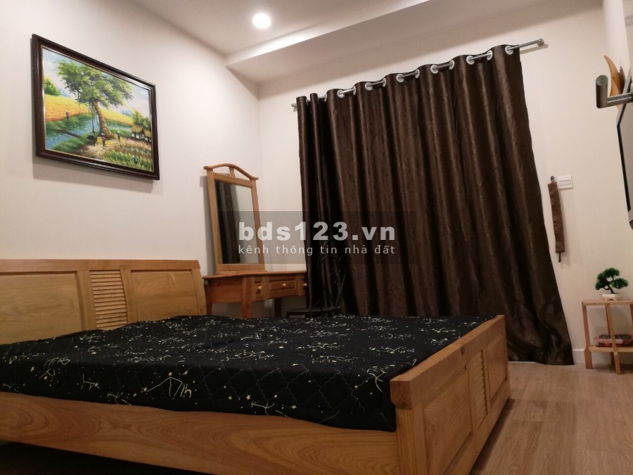 Chính chủ bán chung cư Kosmo Tây Hồ - 87m2, tòa Novo, giá rẻ.