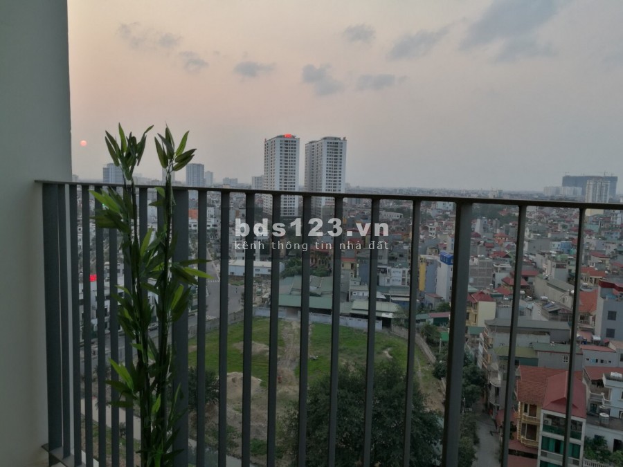 Chính chủ bán chung cư Kosmo Tây Hồ - 87m2, tòa Novo, giá rẻ.