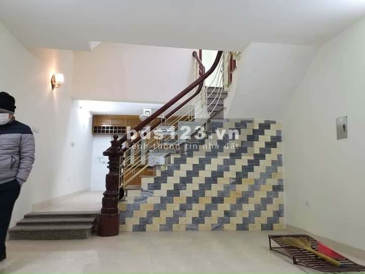 Chính chủ bán nhà phân lô cán bộ công an Xa La, Hà Đông,DT 52m2x 5.5 tầng Giá 4.75 tỷ LH 0972741489