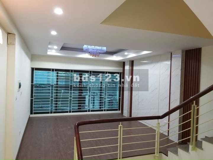 Chính chủ bán nhà phân lô cán bộ công an Xa La, Hà Đông,DT 52m2x 5.5 tầng Giá 4.75 tỷ LH 0972741489