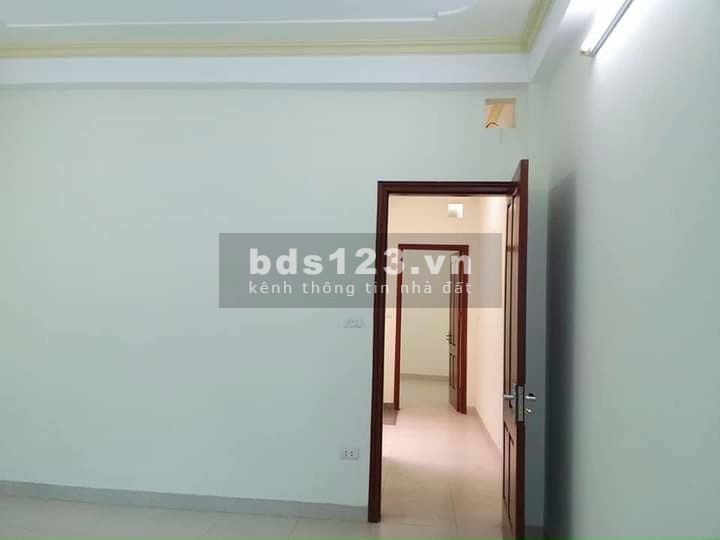 Chính chủ bán nhà phân lô cán bộ công an Xa La, Hà Đông,DT 52m2x 5.5 tầng Giá 4.75 tỷ LH 0972741489