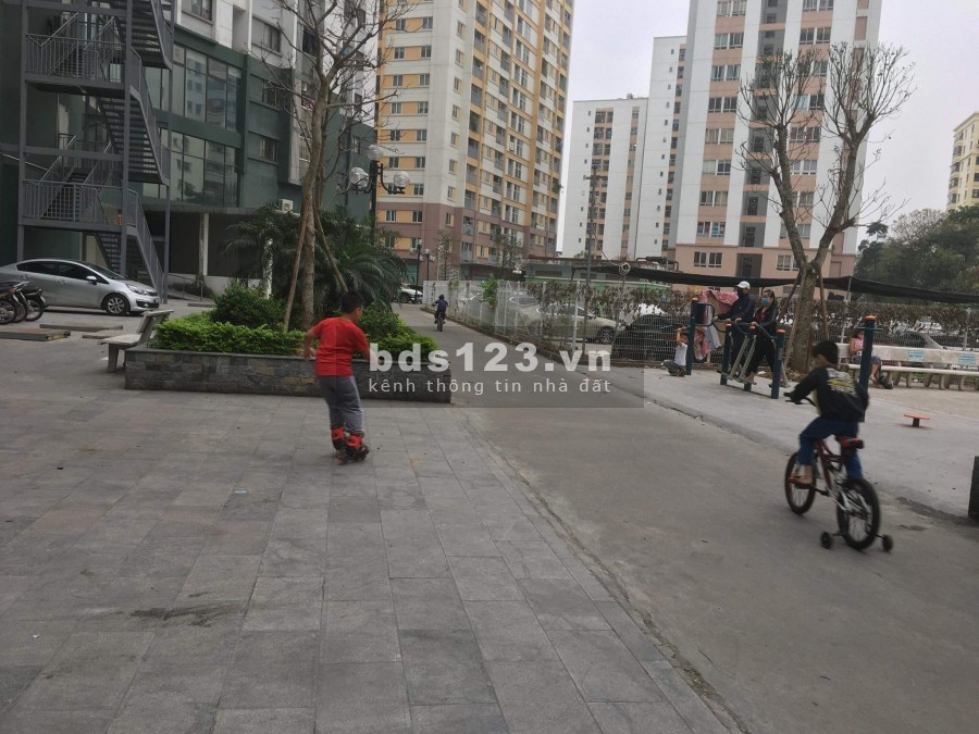 Cần tiền bán gấp Kiot Linh Đàm giá 2,5 tỉ. Liên hệ 0961 412 665