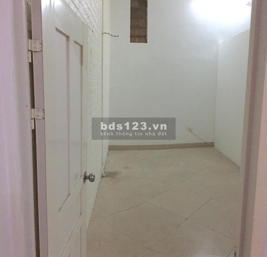 Cho thuê mặt bằng kinh doanh, kho, shophouse phố Lý Nam Đế