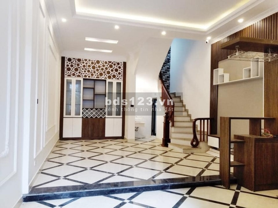 BÁN NHÀ MỚI KHƯƠNG ĐÌNH, THANH XUÂN, DT44M, MT 3.9M, 4 TẦNG . GIÁ BÁN 4,2 TỶ