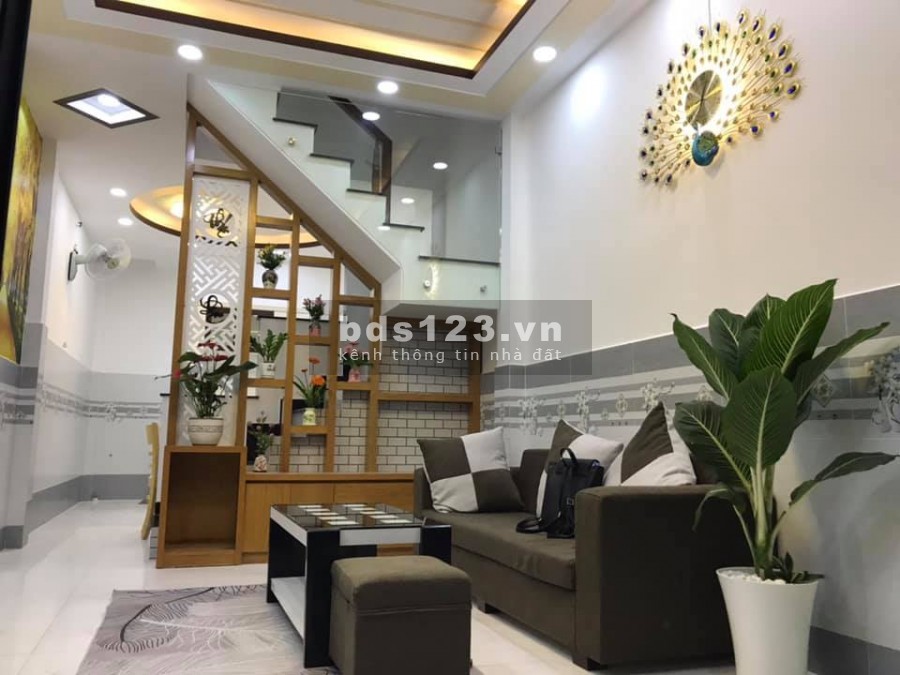 Nhà mới đón năm mới 40m2 full nội thất, HXH, F8, Gò Vấp chỉ 3,55 tỷ