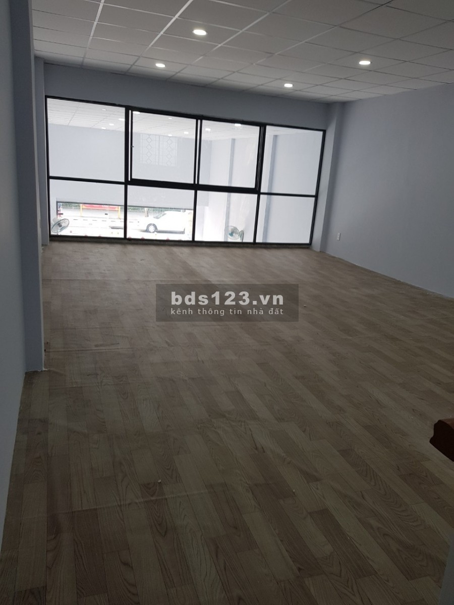 Bán nhà Mặt Tiền Cây Trâm đối diện CV Làng Hoa, (5x18)90m2 chỉ 15Tỷ