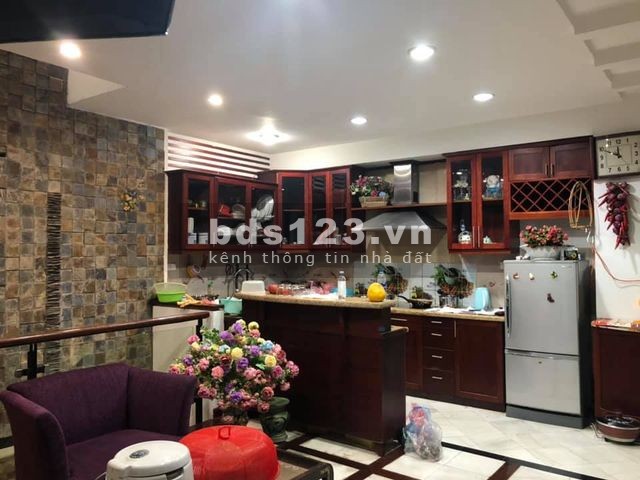 Bán nhà Khuất Duy Tiến – Thanh Xuân. Phân lô Ô tô đỗ. Nở hậu. giá chào 14 tỷ