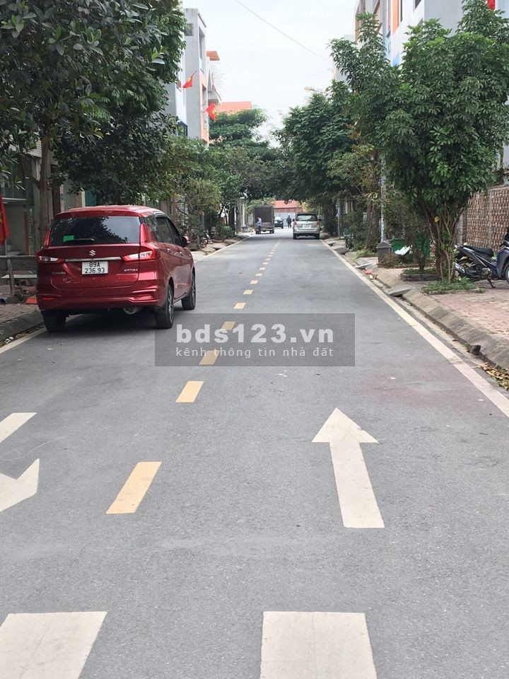 Bán nhà 1 tầng 1 lửng, diện tích 52m2, giá chưa đến 3 tỷ tại Khu Dân Cư mới số 1 Như Quỳnh – Văn Lâm lh 0835459289