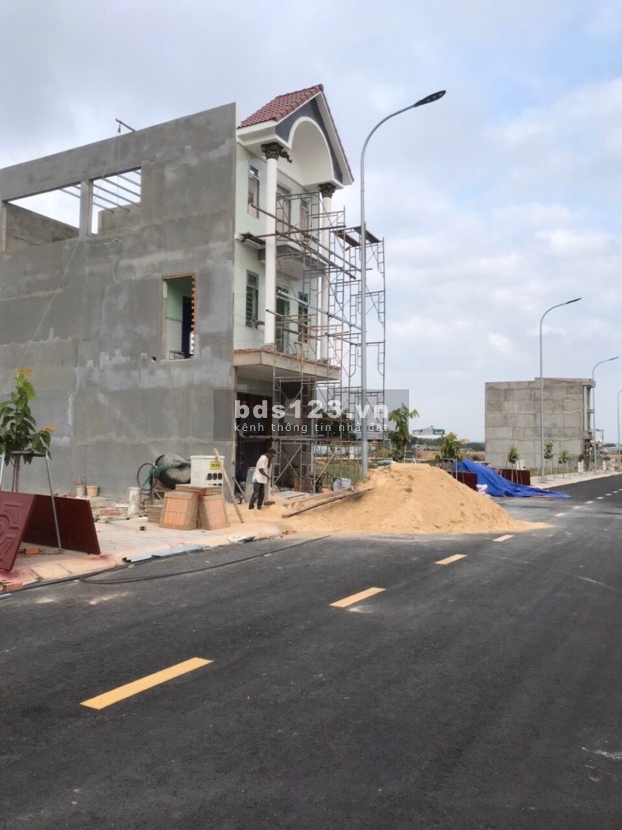 Bán lỗ lô đất 100m full TC ngay bệnh viện mỹ phước.NH hỗ trợ vay 70%
